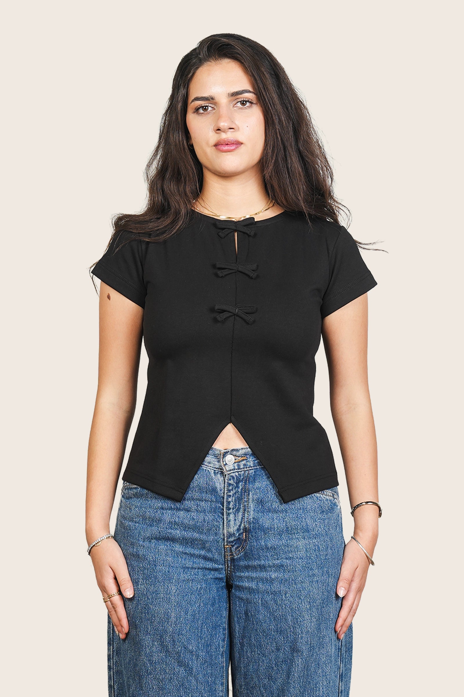 The Bow Top in black